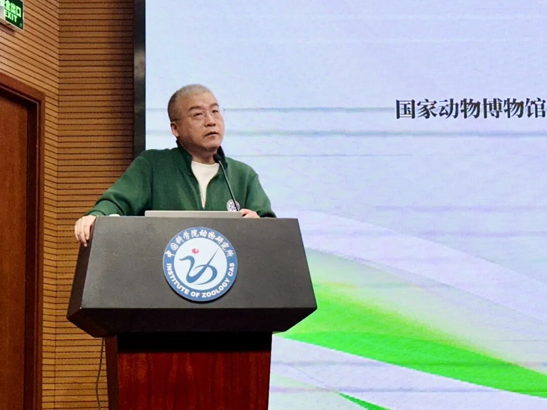 图4-张劲硕致辞.jpg